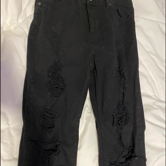 Forever 21 Distressed Jeans - Picture 1 of 3